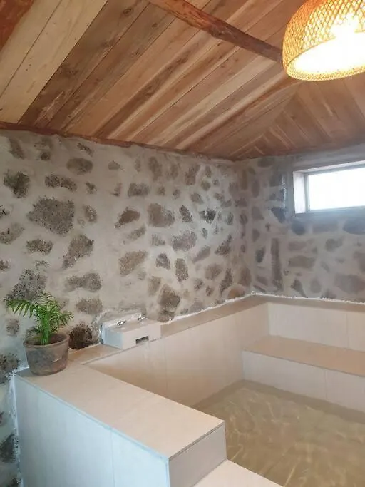Jeju Sorakddele Entire House 빌라 0*,  대한민국